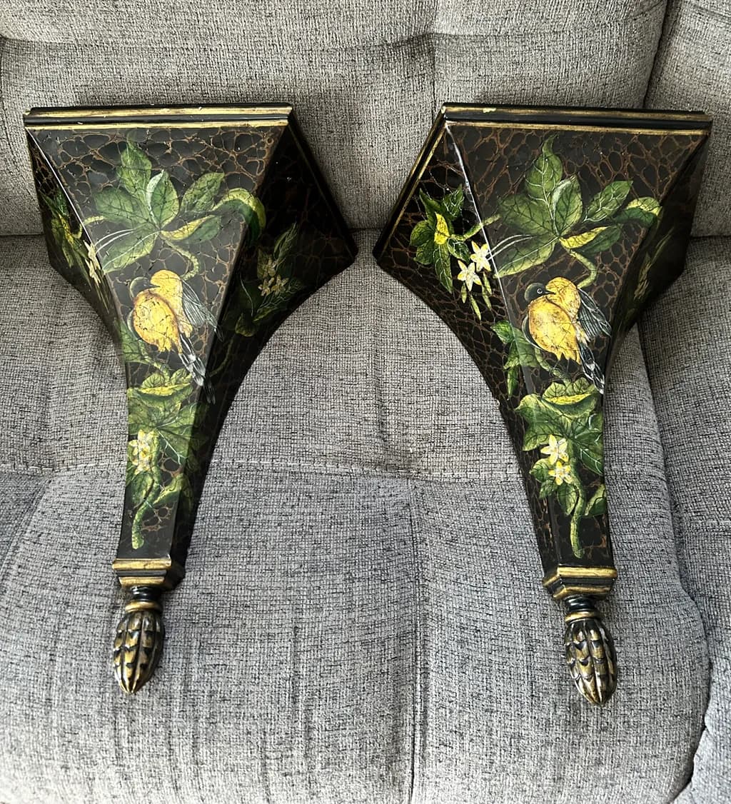Birds and Blooms Brackets