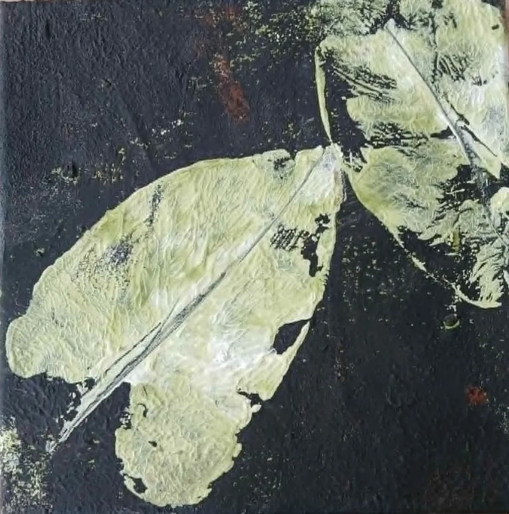 Textured Leaf Impression