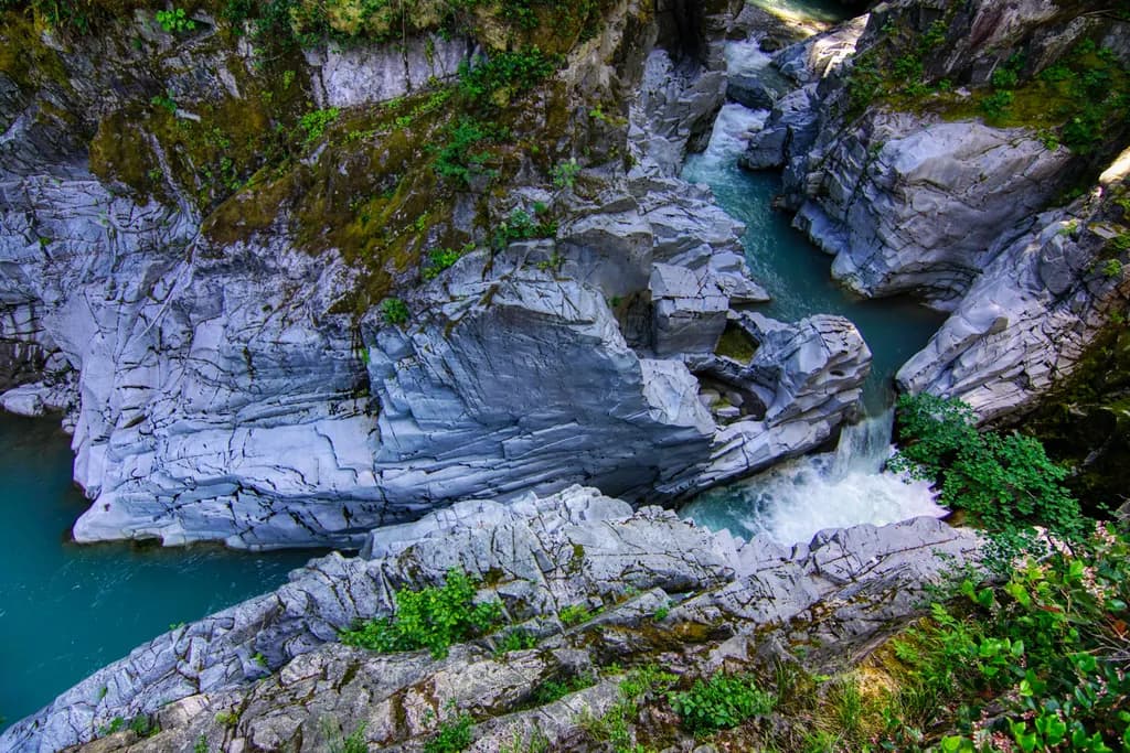 River Gorge Rocks