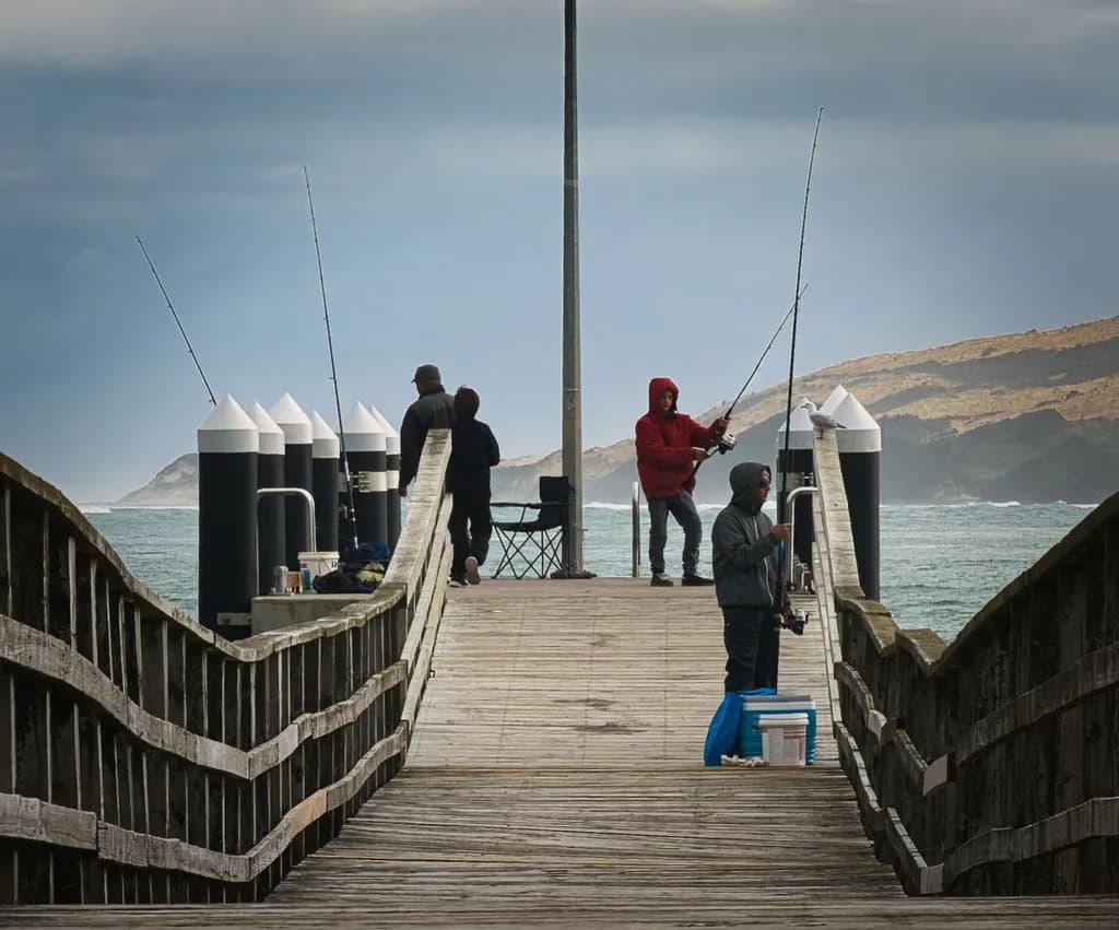 Omapere Fishing Pier