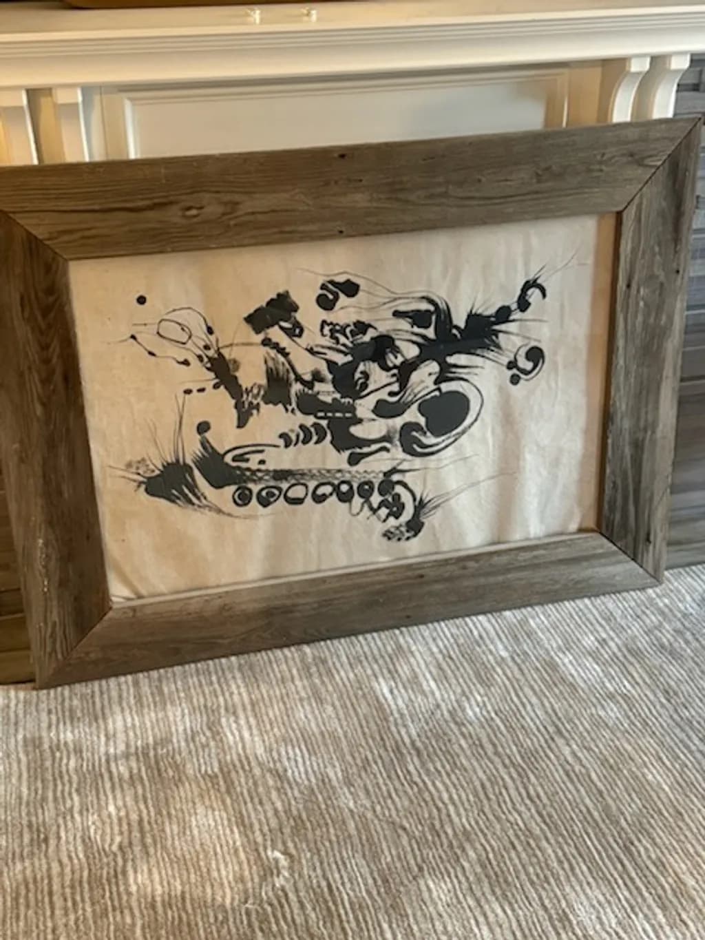 Dynamic Monochrome Movement