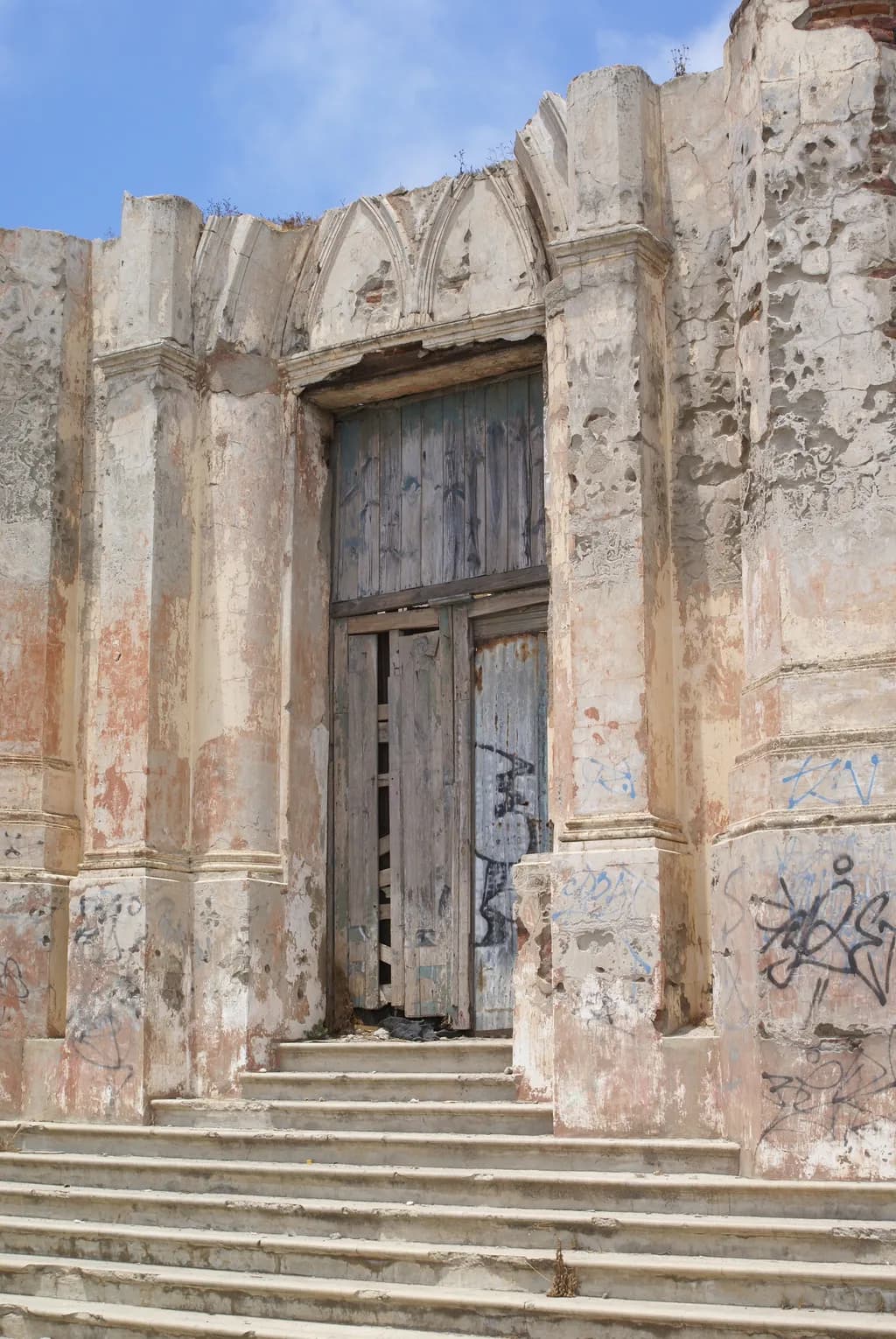 Ruins Portal