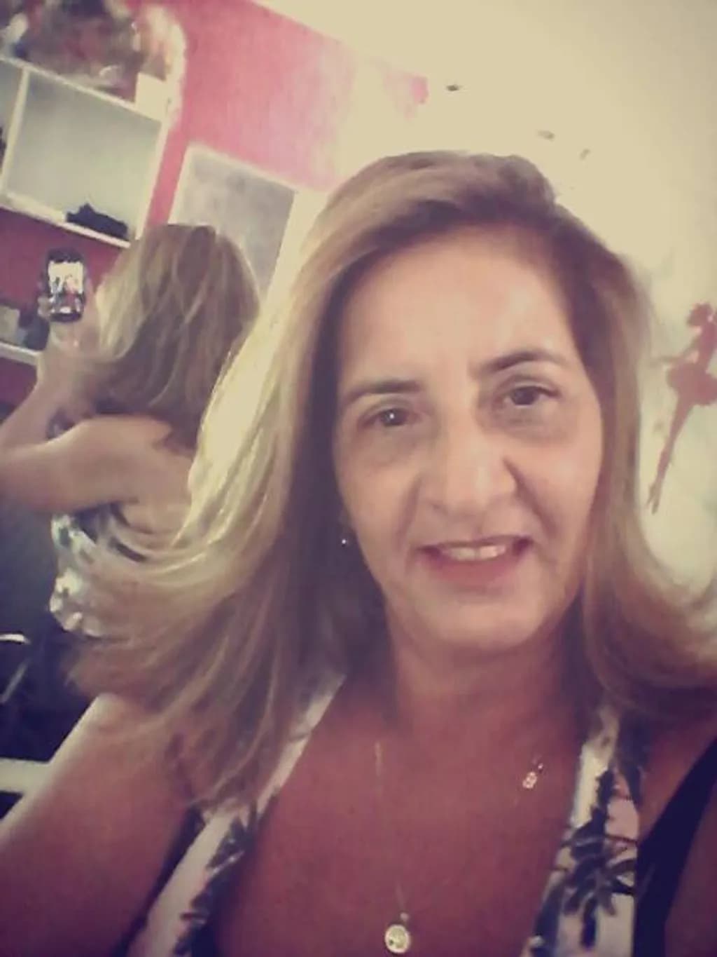 Selfie Reflection