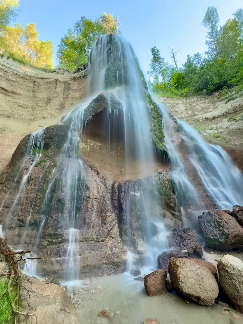 Cascade Cliff Waterfall
