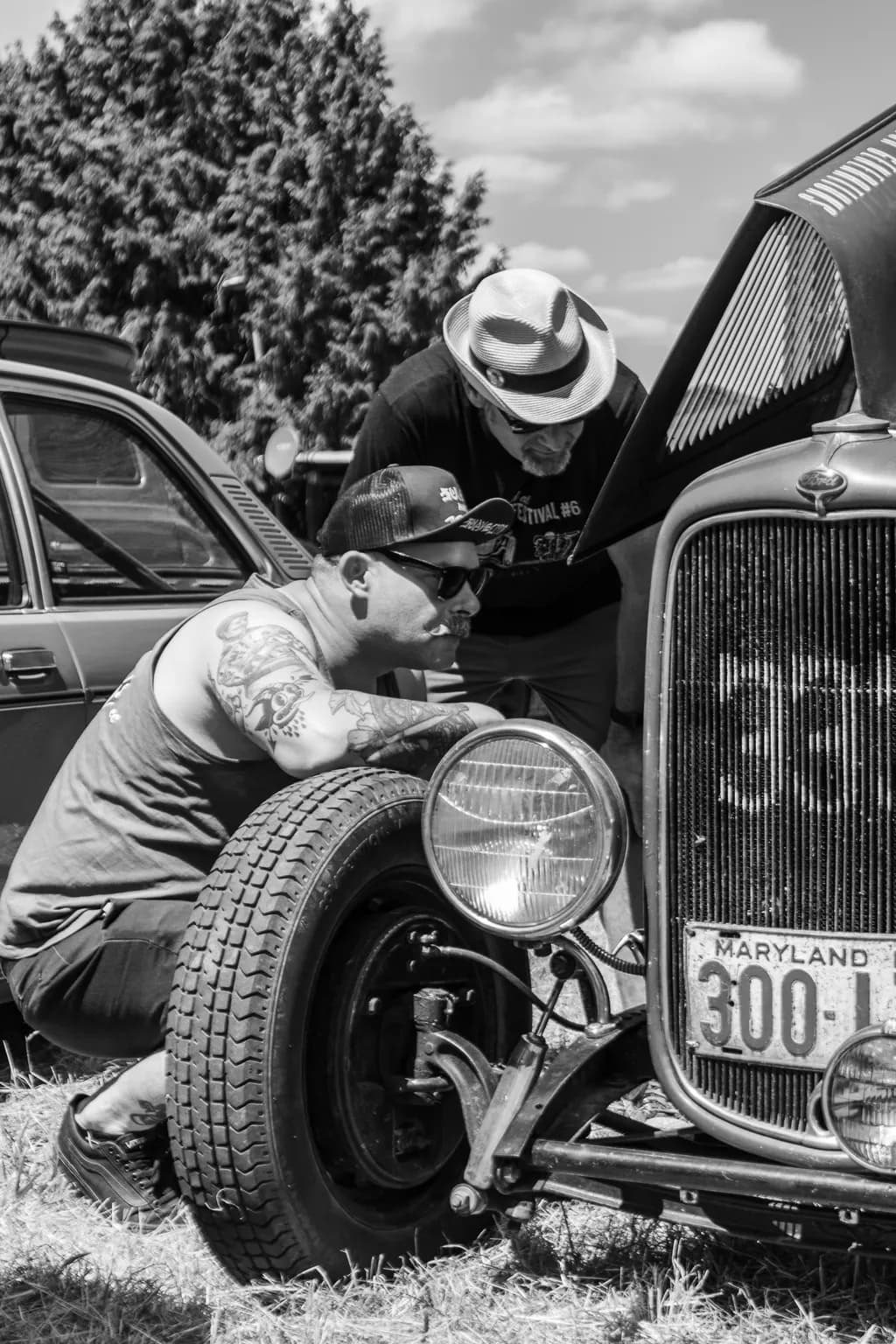 Under the Hood / Unter der Haube