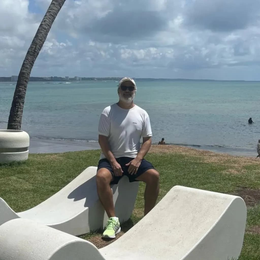 Beachside Pause
