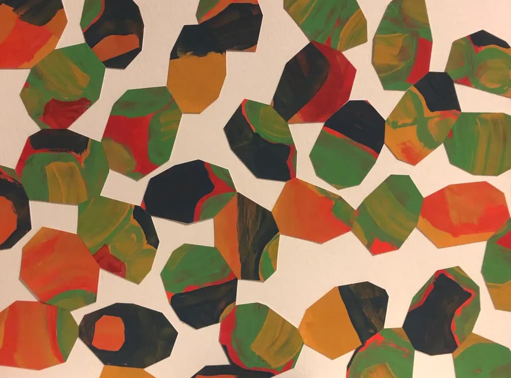 Chromatic Mosaic Fields
