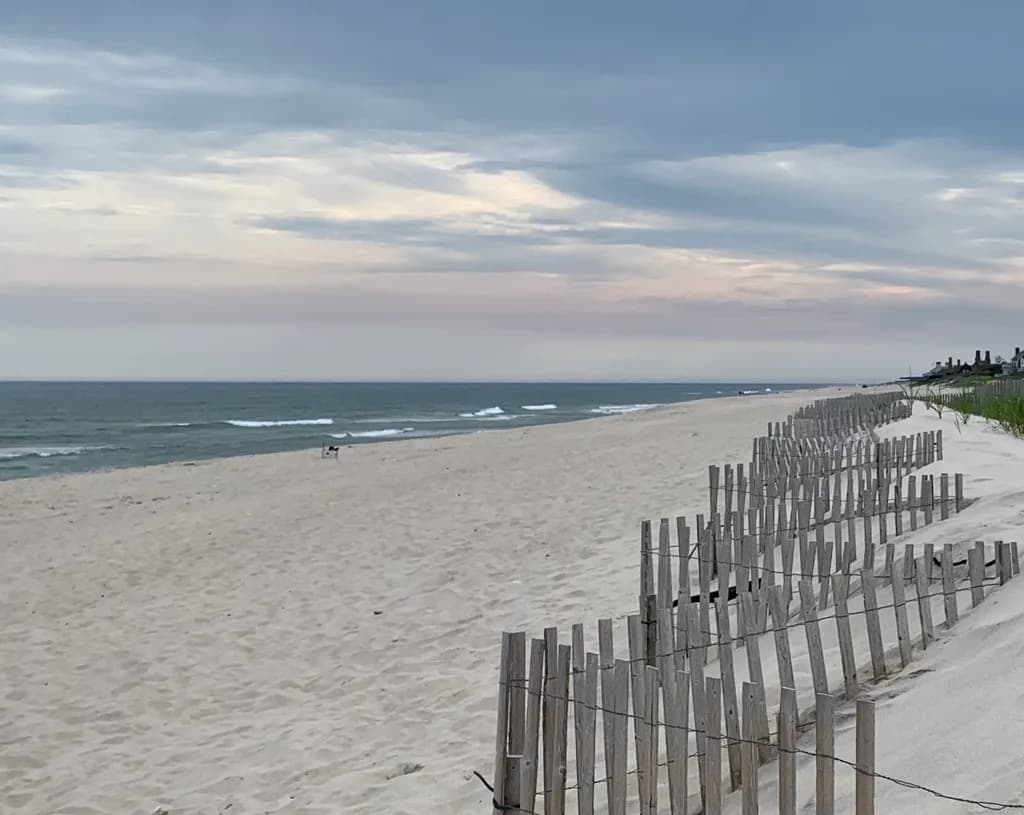 Beach Horizon