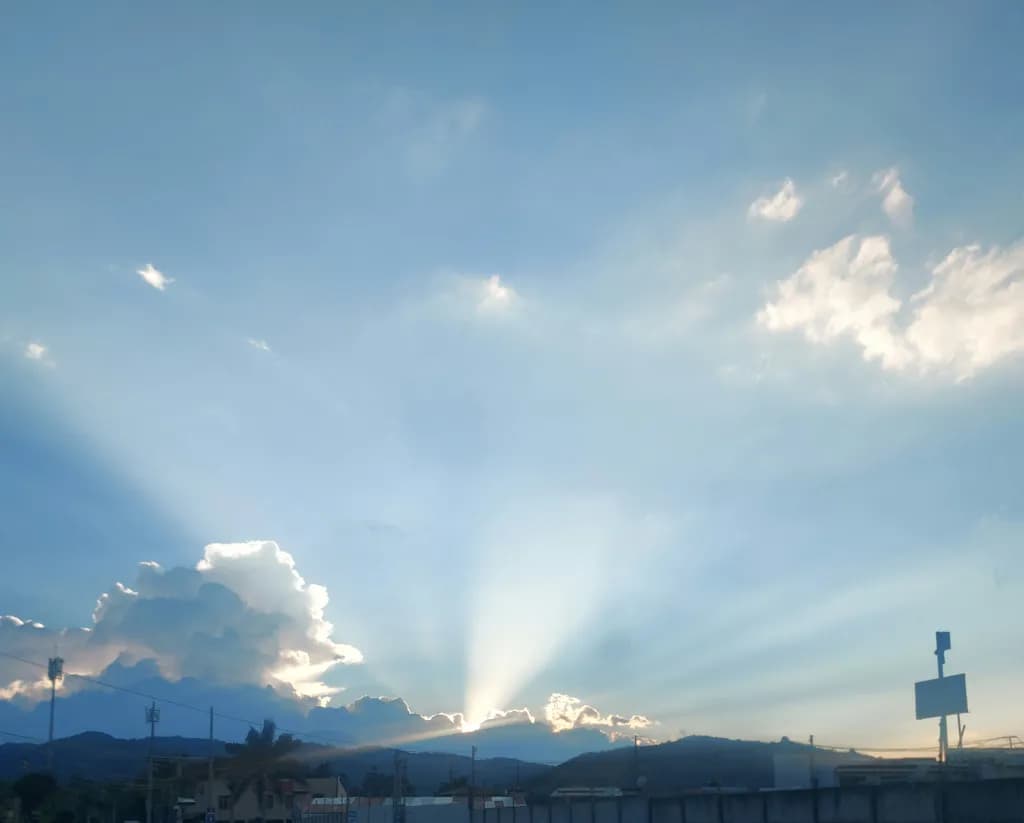 Sunburst Horizon