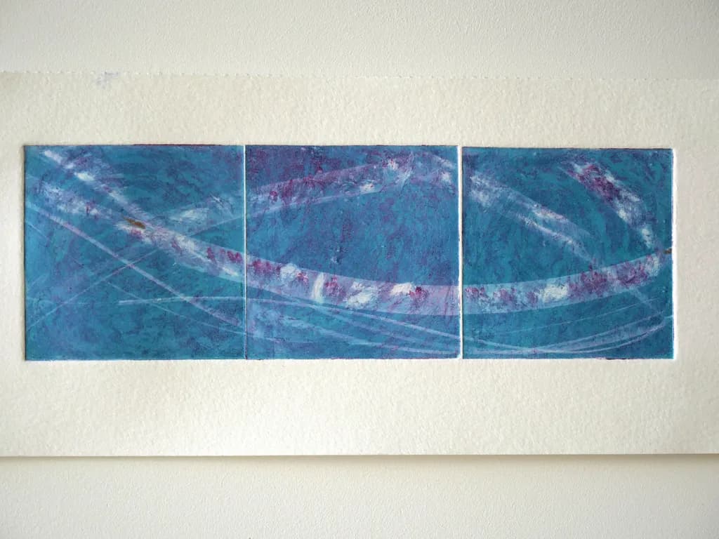 Curved Currents
