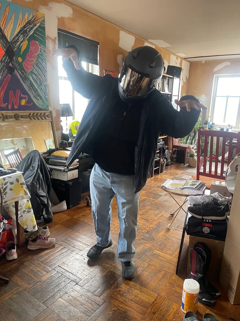 Urban Shadow Gesture