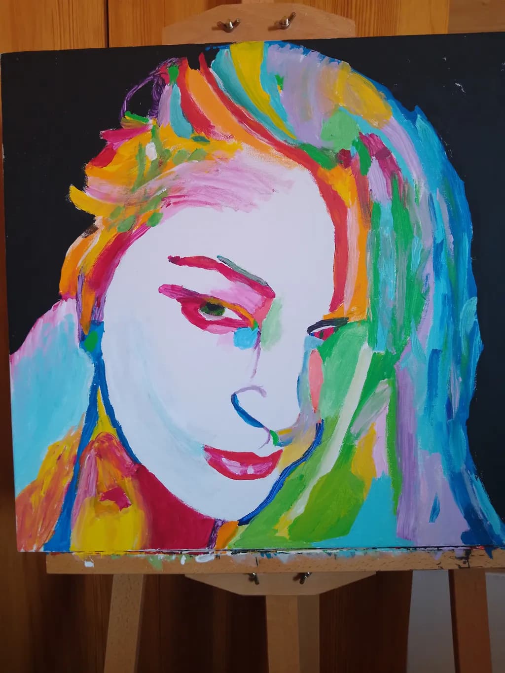 Femeie cu Parul Colorat