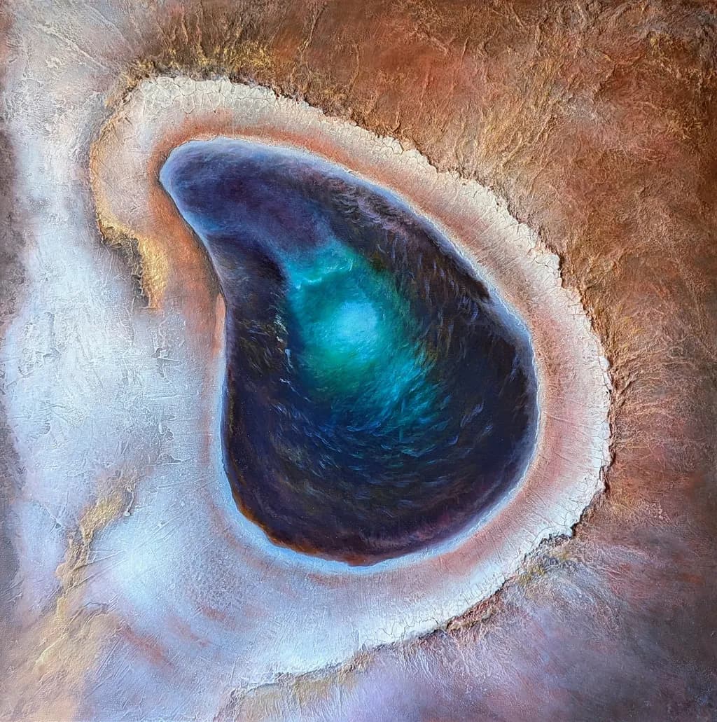 Echoes from the core 
