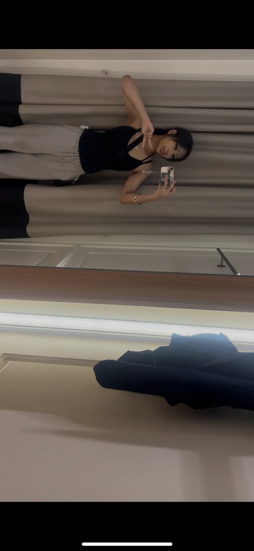 Mirror Pose