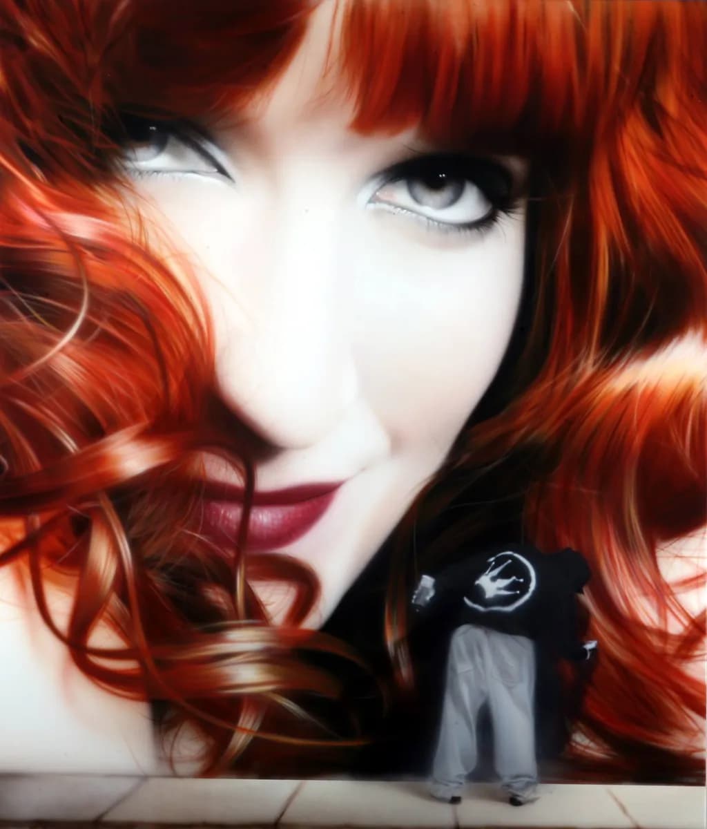 Scarlet Gaze