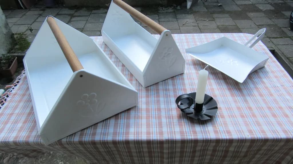 White Metal Canteen Set