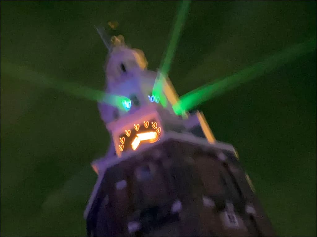 Montelbaanstoren Glow