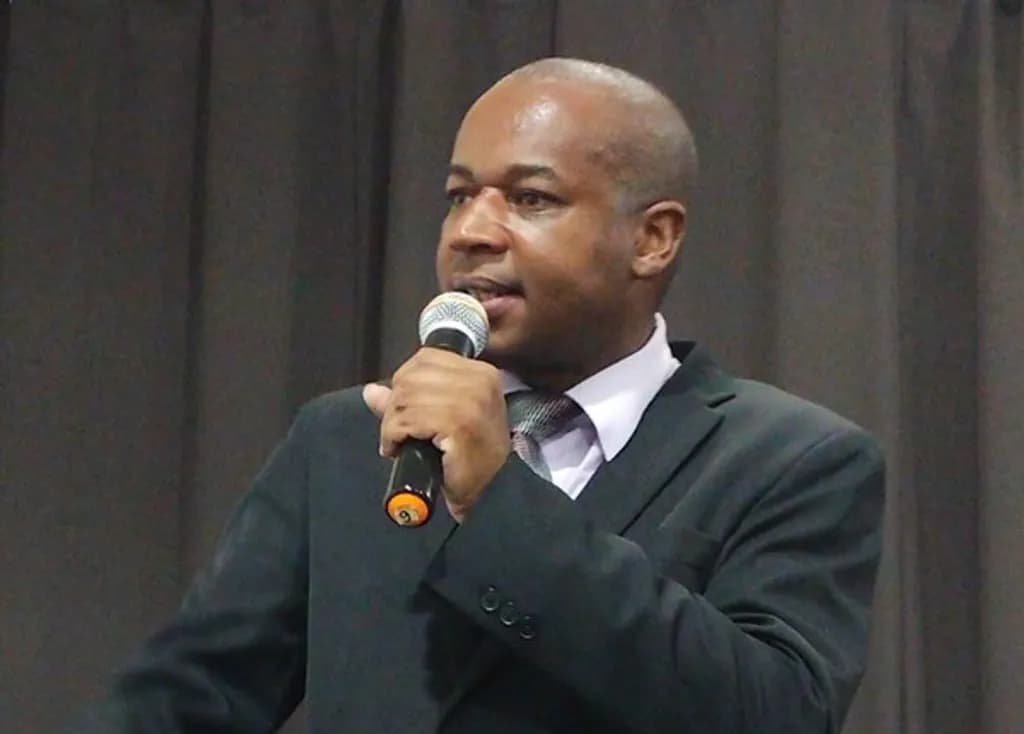 The Speaker's Moment