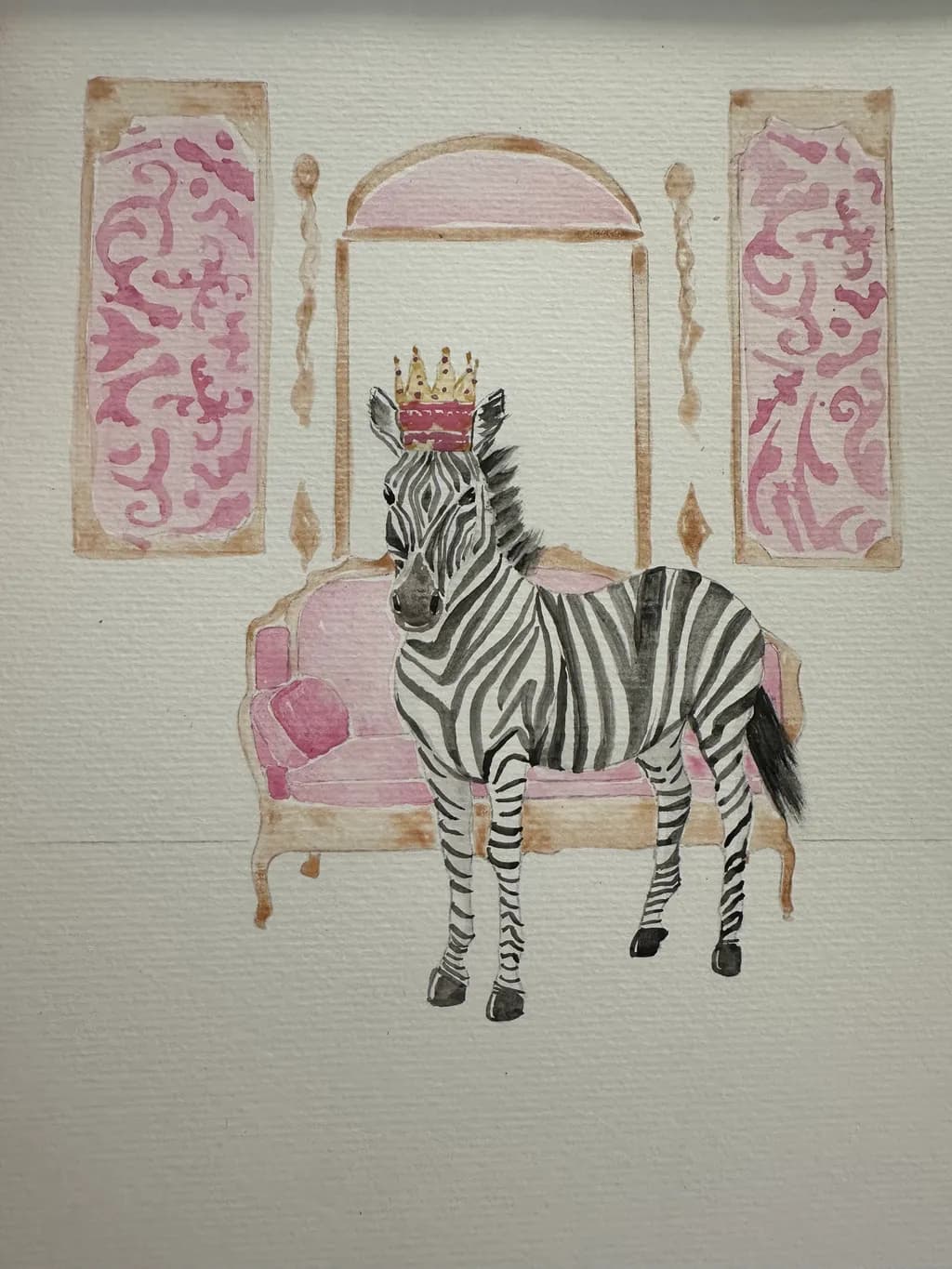 Crowned Stripes Lounge
