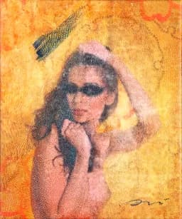 Amber-Handed Portrait