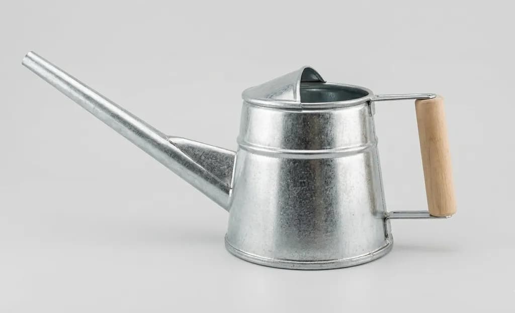 Metal Plant Waterer