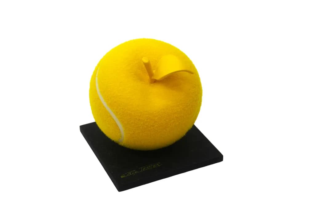 Tennis Apple
