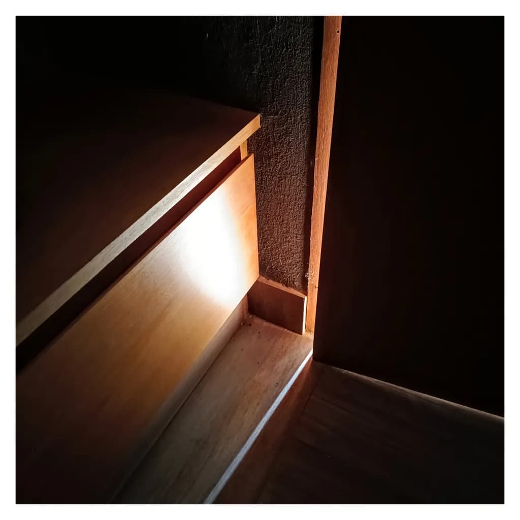 Corner Glow