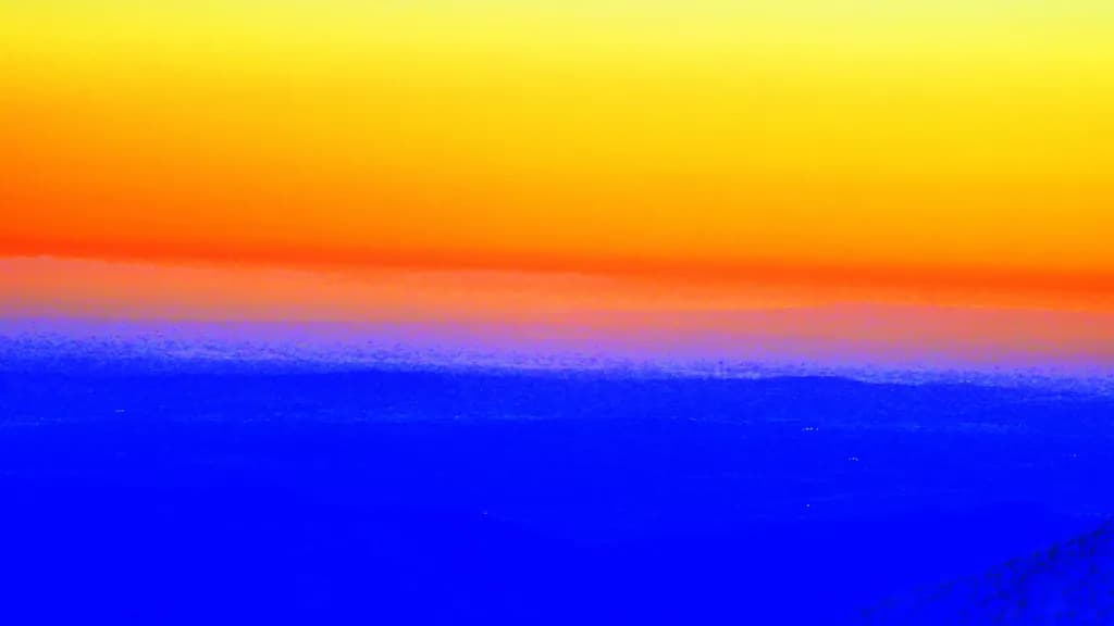 Sunset Gradient Horizon