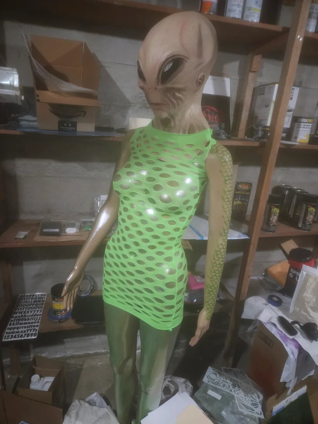 Neon Alien Form