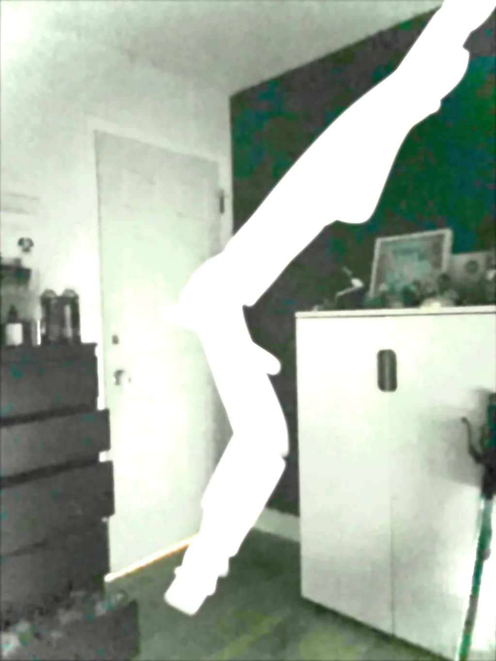 Shifted Silhouette