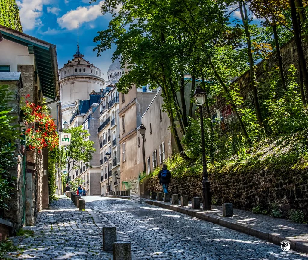 Montmartre Stroll