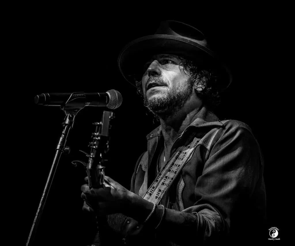 Soulful Strum