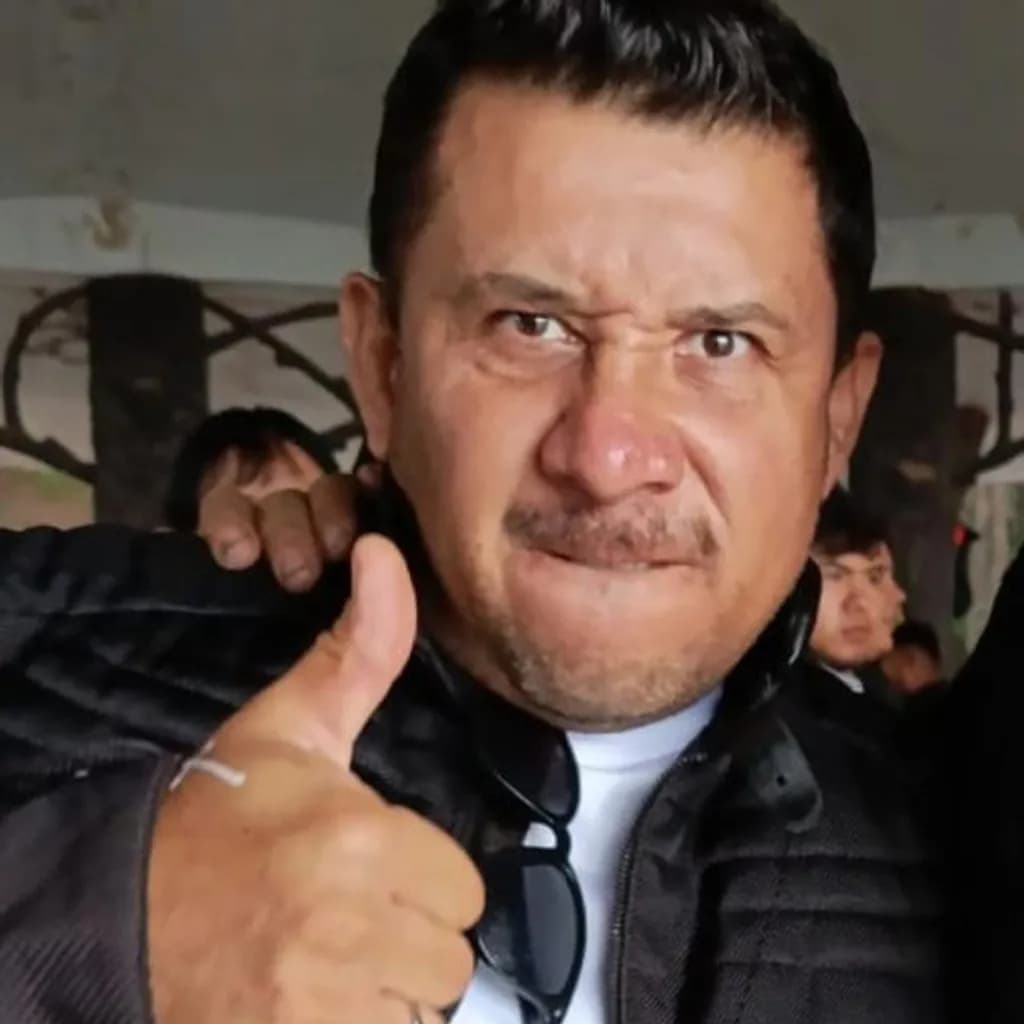Determined Thumbs Up