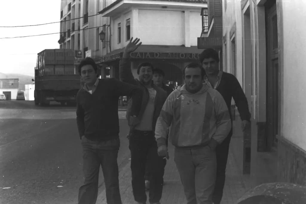 Walking Crew