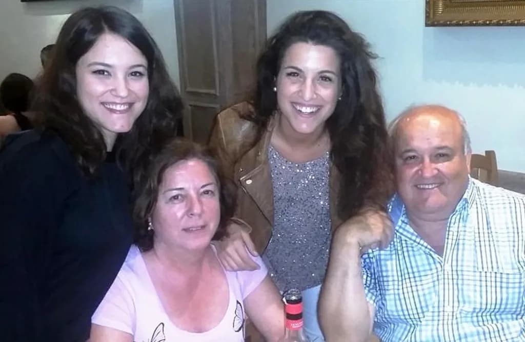Family Bond