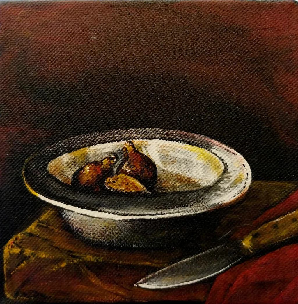 Figs in bowl