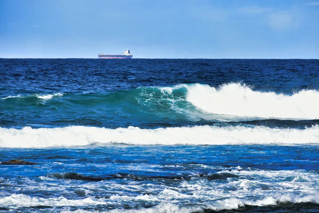 Ocean Horizon Drift