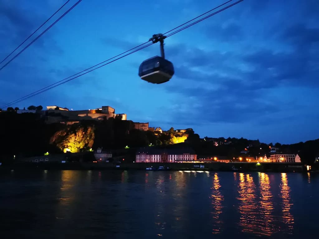 Twilight Cablecar