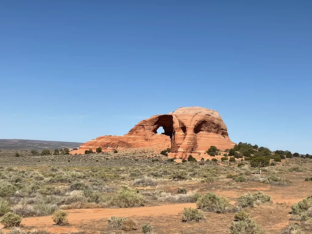 Desert Archway