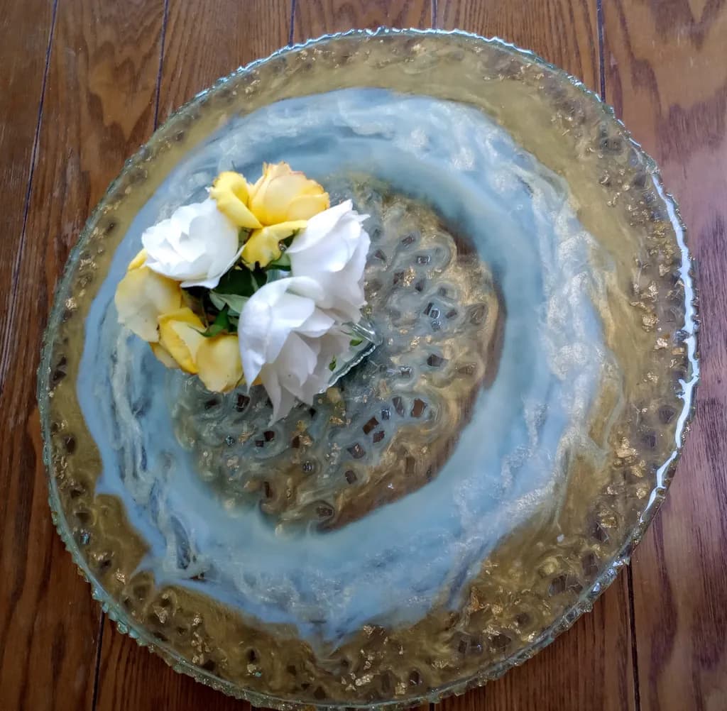 Golden Spiral with Roses