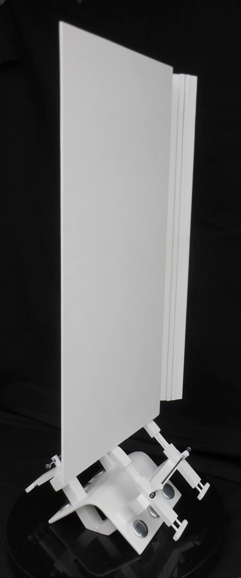 AXIOM Panel