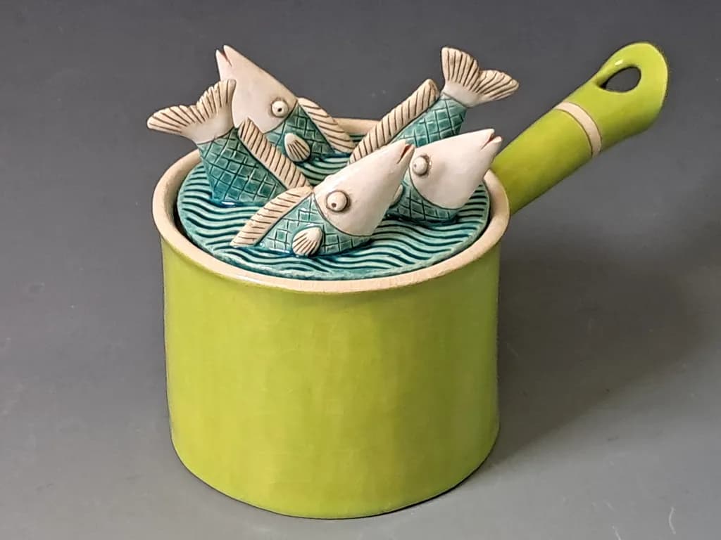 Leaping Fish Pot