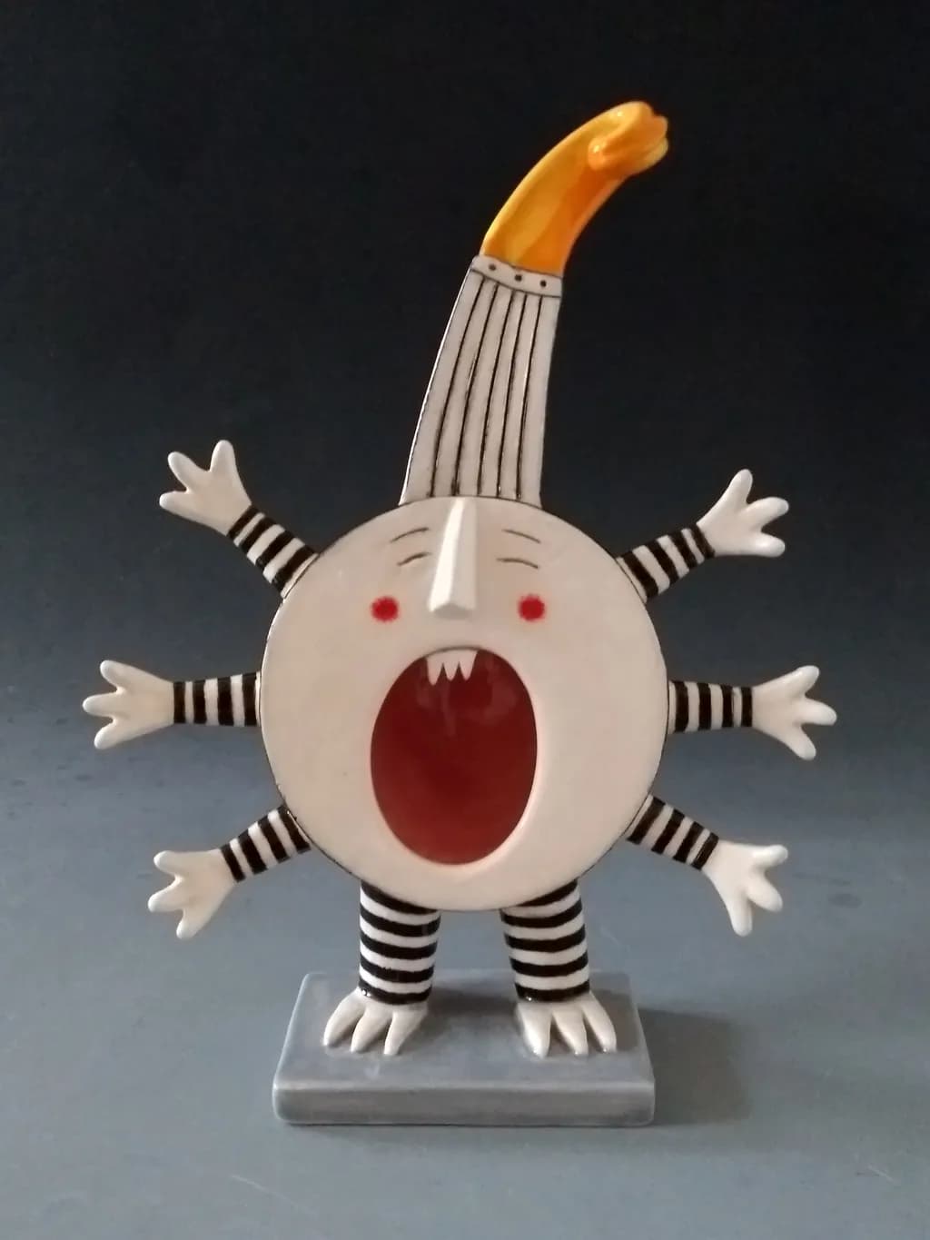 Six-Armed Shout