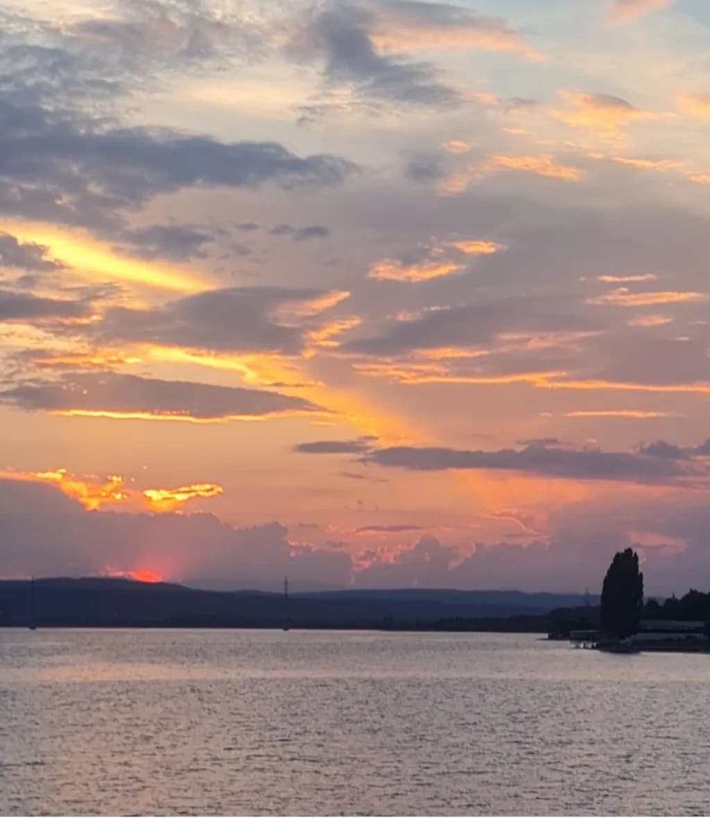Dusk Horizon