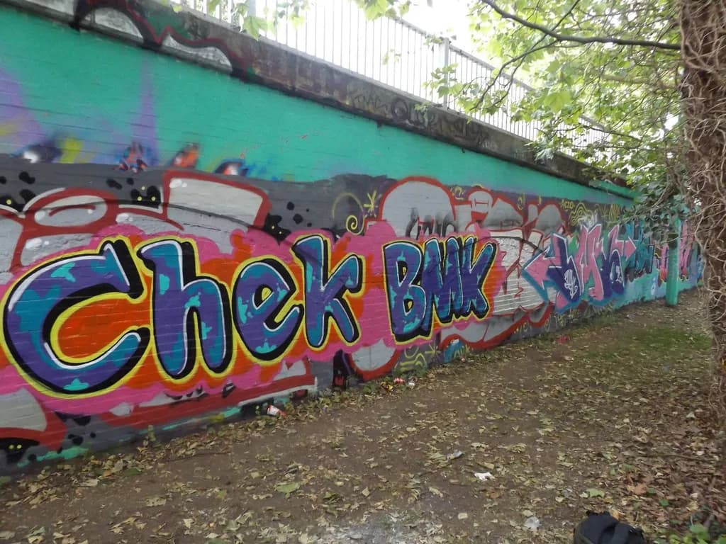 Chek Bnk Mural