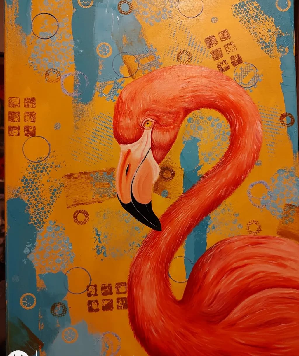 Curved Plumage