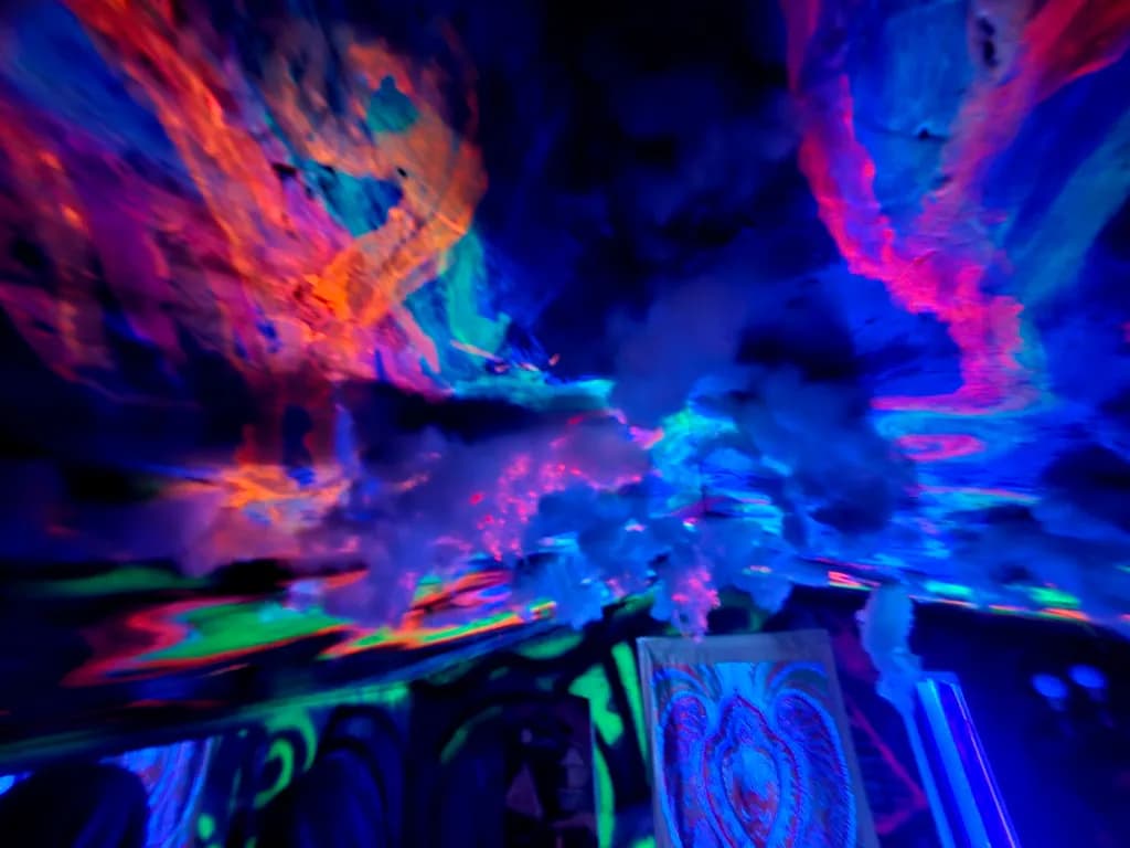 Neon Abyss