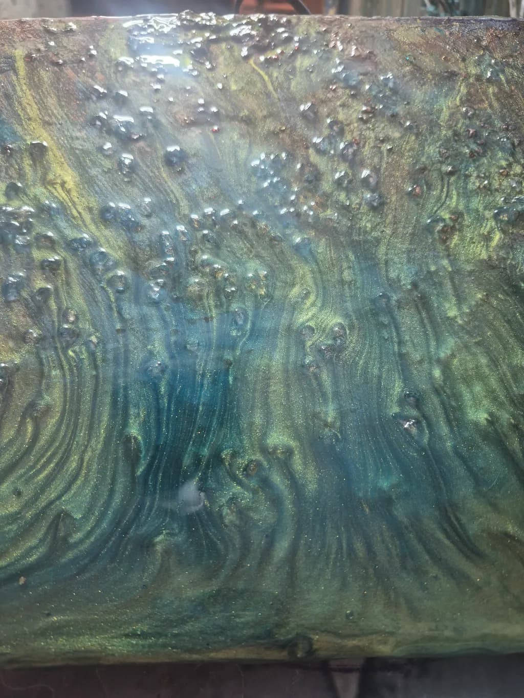 Iridescent Flow