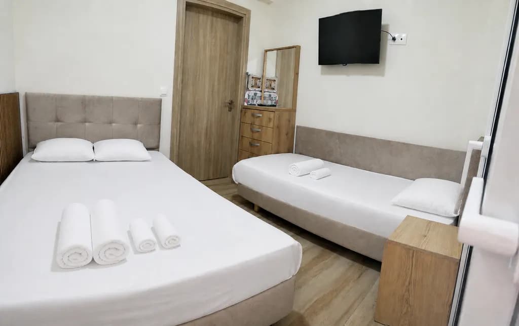 Minimalist Comfort Bedroom