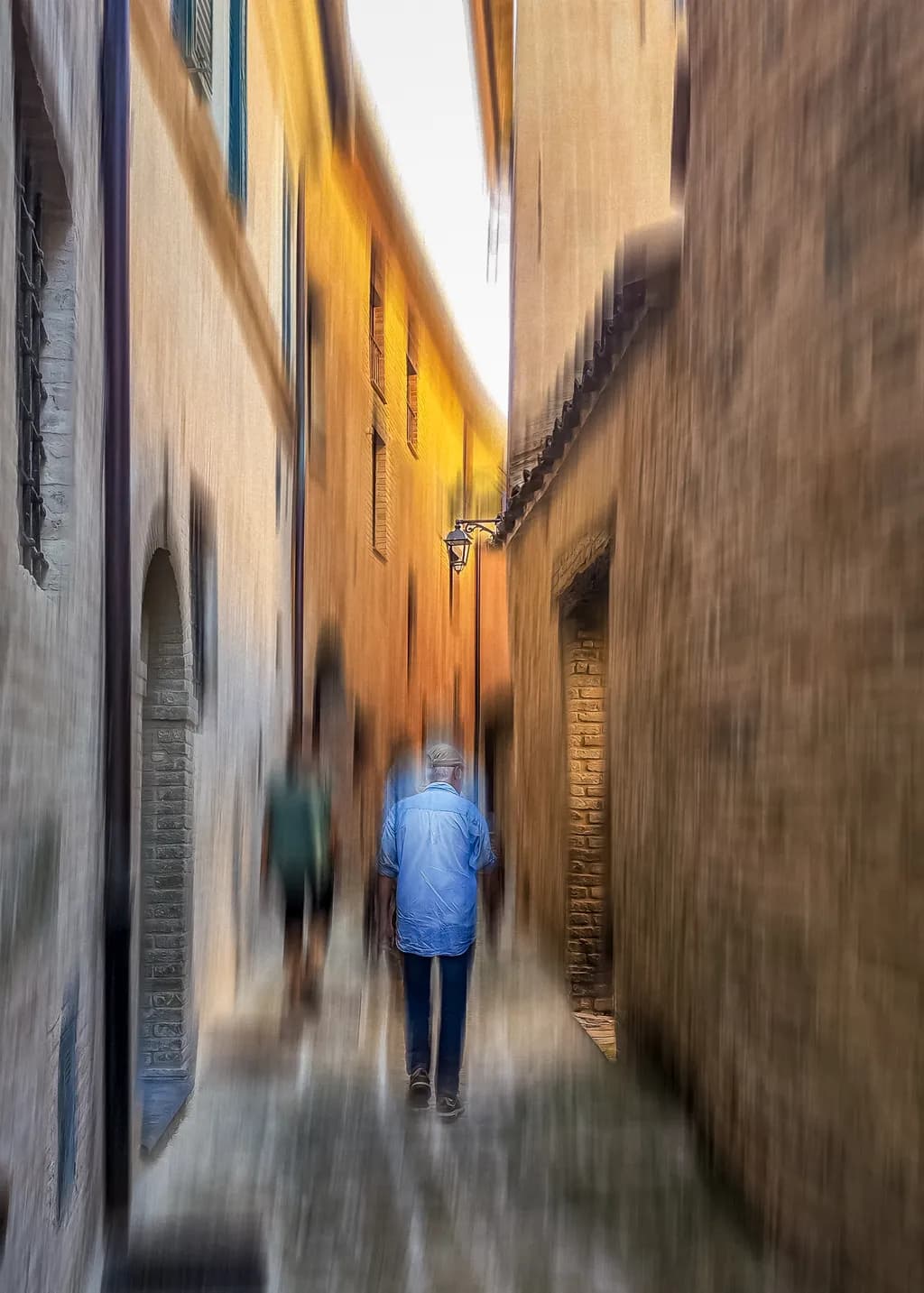 Shadows - Walking thru the whispering walls